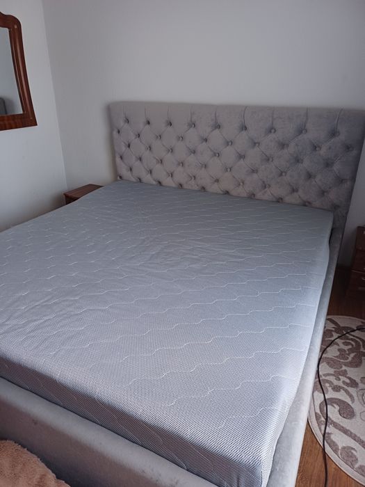 Продам матрас 180/200