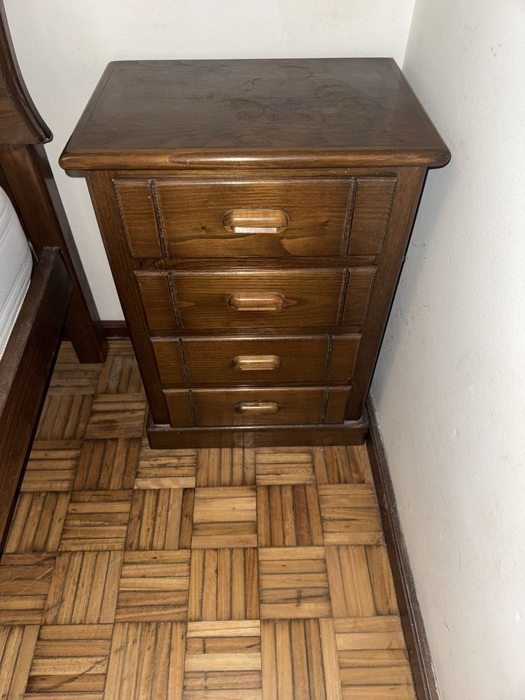 Quarto completo bom estado