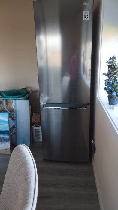 Frigorífico Combinado da LG com 4 anos de seguro restantes