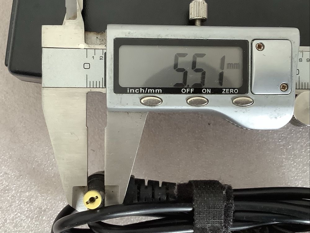 AC adaptador - Carregador computador portatil AGI 19V 4.74A