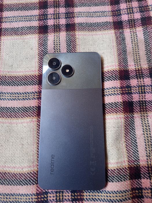 Продам realme note 50