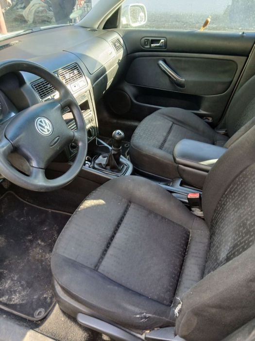 Продам авто volkswagen golf 4 1.9 TDI 2002 на полном ходу