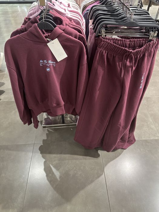 Костюм zara  140, 148, 156, 164