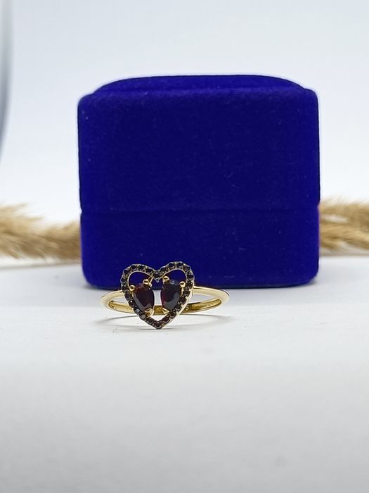 Modny pierścionek serce ze złota, złoto pr 585