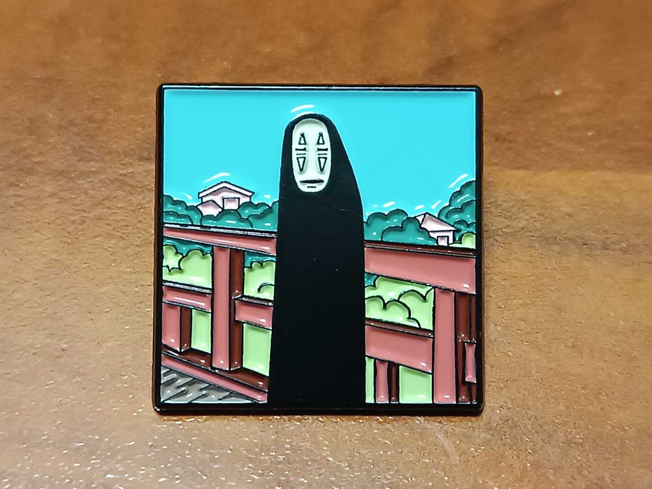 Przypinka, pin, do plecaka, na ubrania Spirited Away Noface