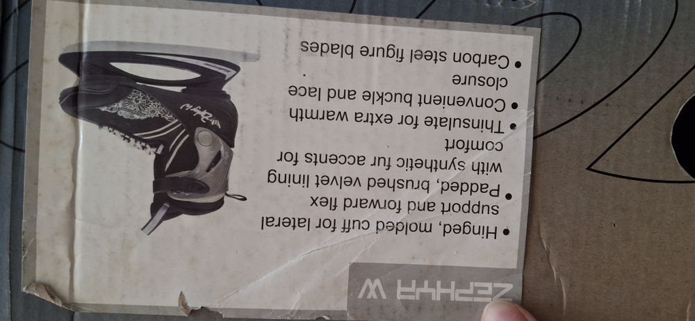 Łyżwy figurowe Bladerunner Zephyr 40.5 26