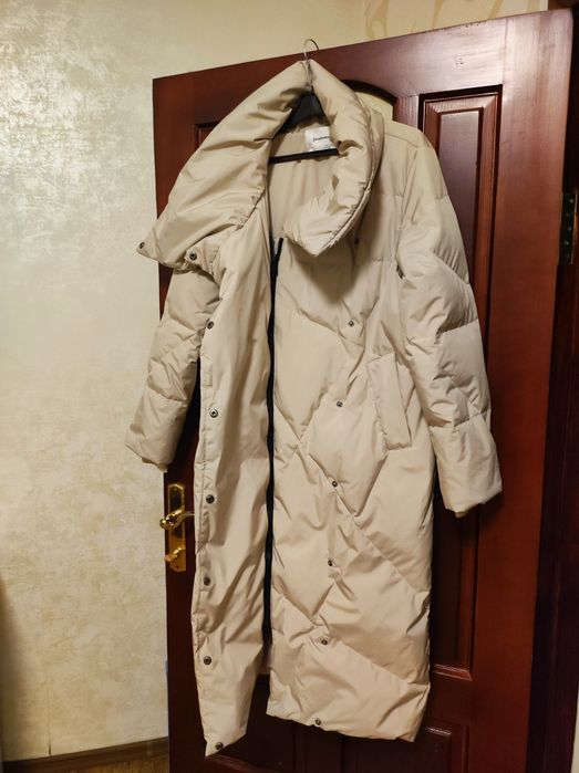 Продам пуховик пальто