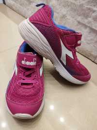 Diadora markowe buty sportowe różowe dla dziewczynki r.33,5,