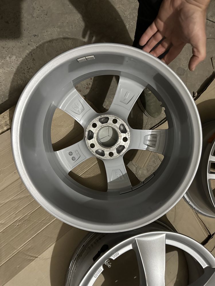 Оригинальные Диски R17 5x112 6,5J ET44 /Meresedes/VW/Audi/Skoda