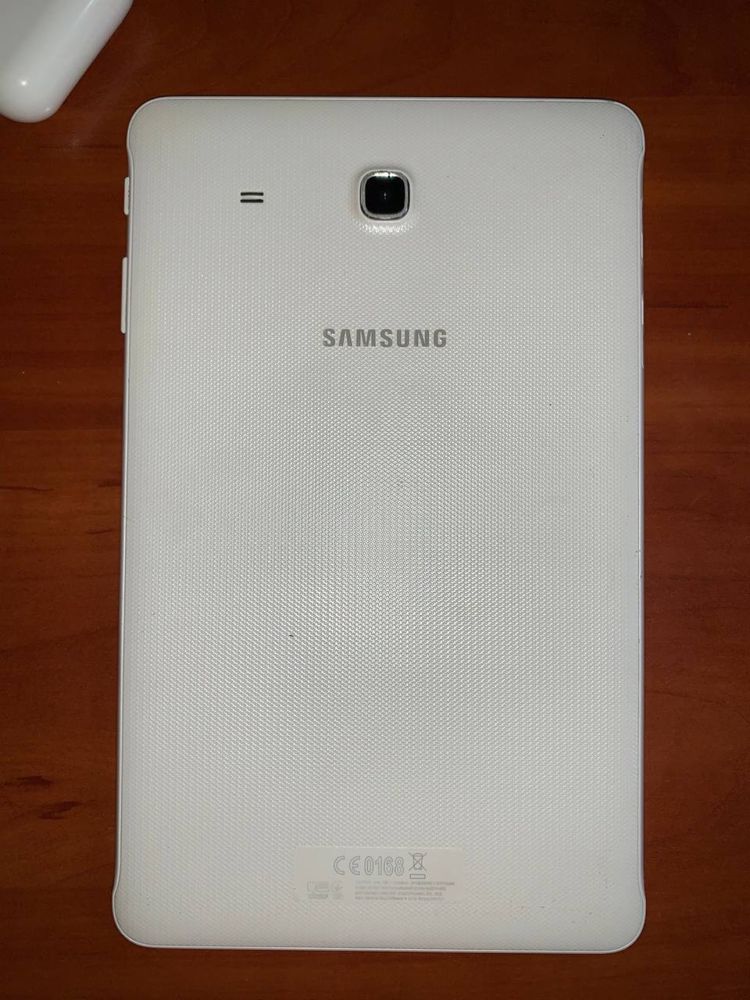 Samsung galaxy tab E