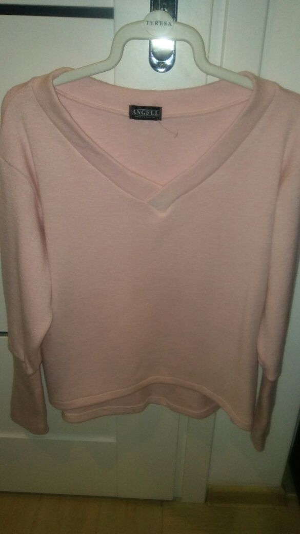 Nowy różowy sweter firmy ENGELL rozmiar one size