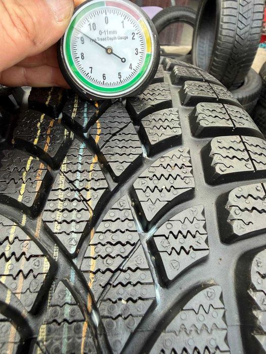 Шини Нова 235/65 R17 Dunlop