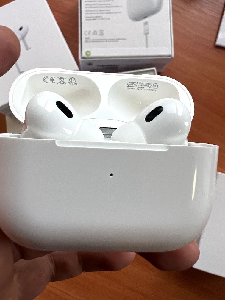 Airpods pro 2, шумоподавління,чіп airoha lux якість є опт і дроп