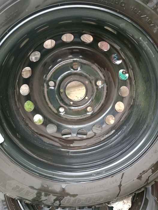 Колеса в зборі резина R16