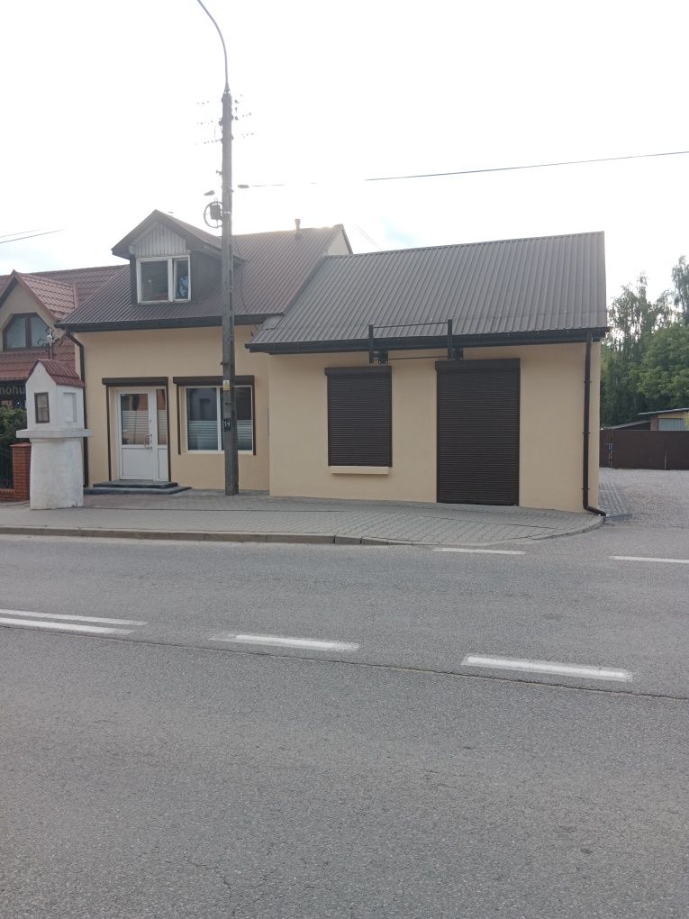 Wynajmie lokal 32 m - z parkingiem super lokalizacja