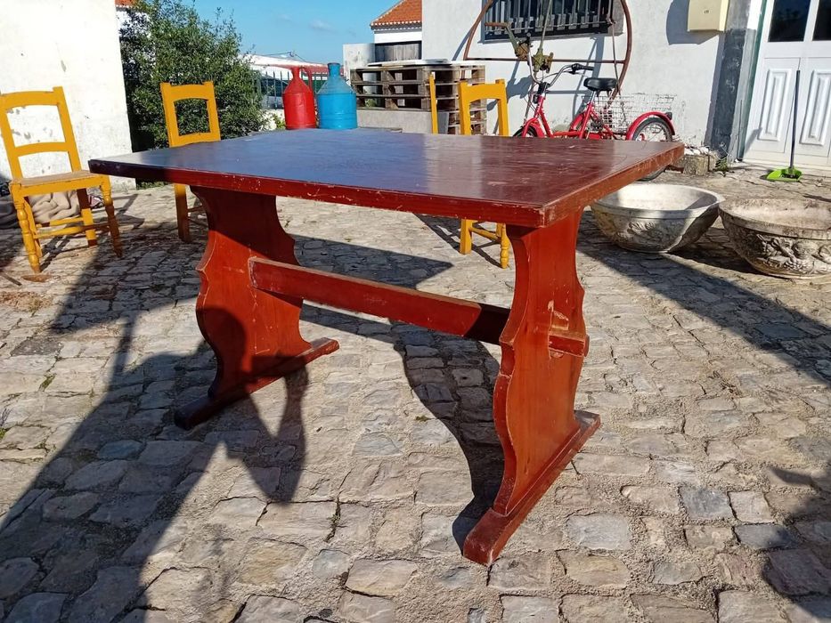 Mesa  em madeira