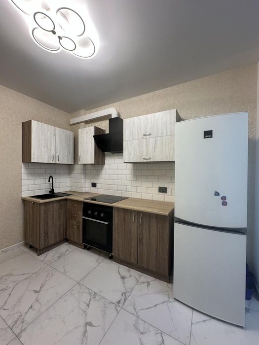 Продажа 1- комнатной квартиры  в Маршал Сити