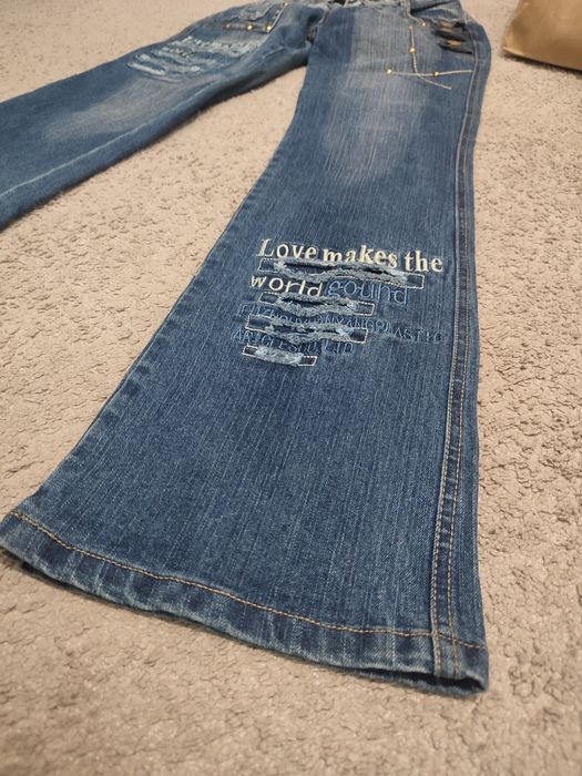 Джинси кльош, модні, нові