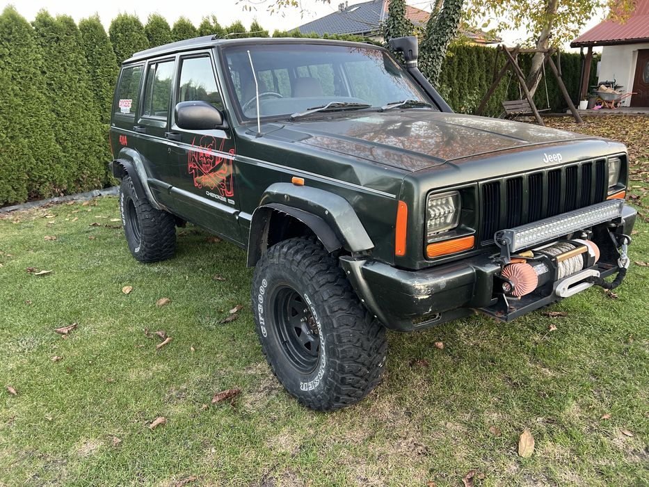 Jeep Cherokee XJ 4.0 B+G lift 4”
