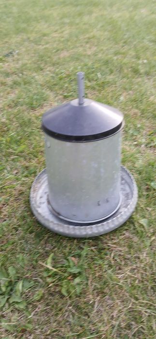 Karmnik dla kur ocynkowany