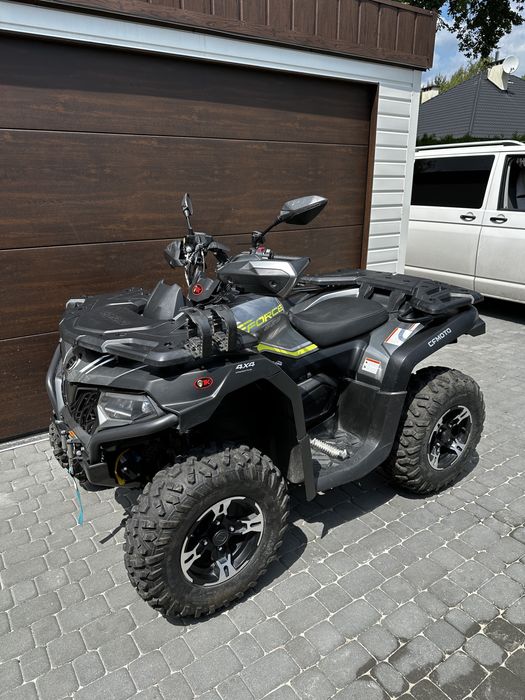 Quad cf moto 625 polaris can am