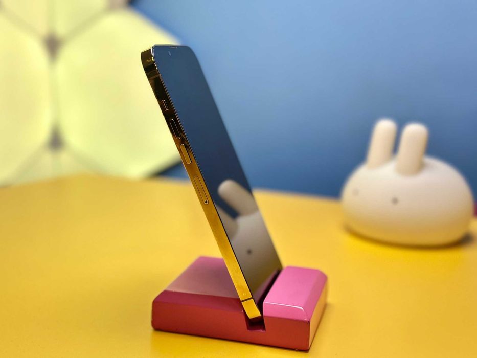 Смартфон Apple iPhone 13 Pro Max 128GB Gold (146078) Б/У З ГАРАНТІЄЮ