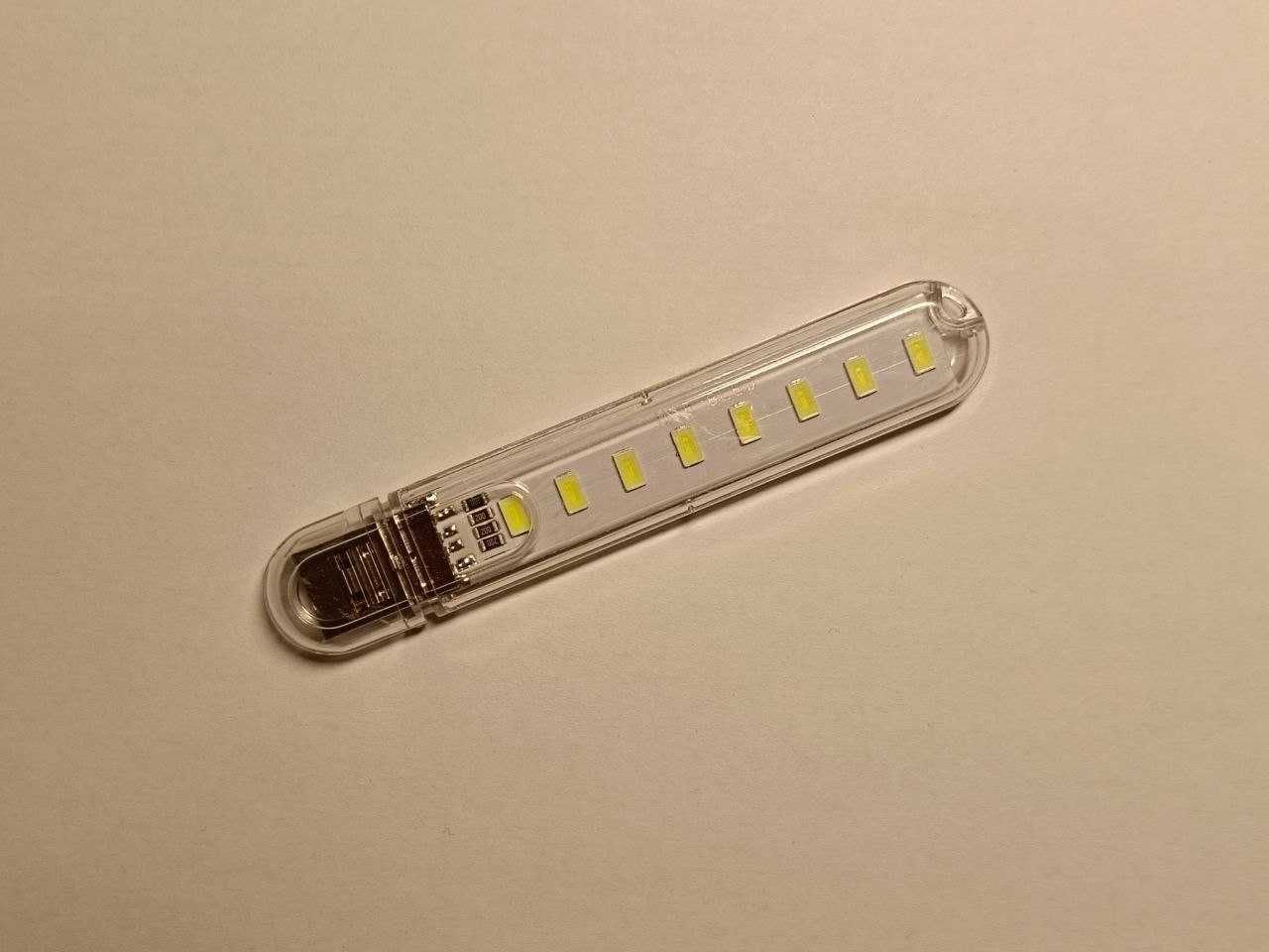 USB LED-лампа на 8 світлодіодів від павербанку