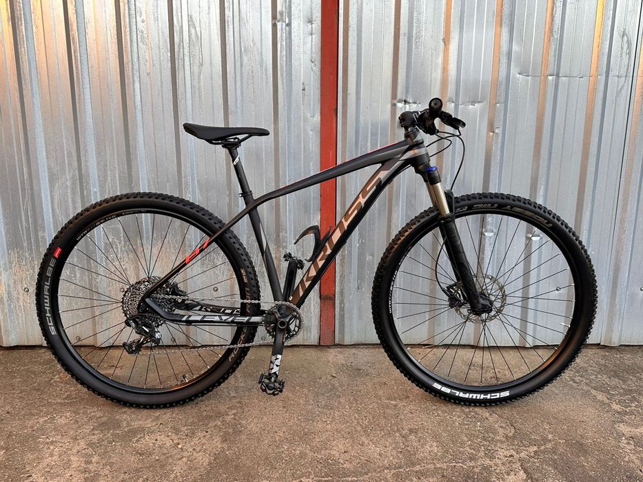 KROSS Level B7 2017 – rama M, 29″ MTB XC