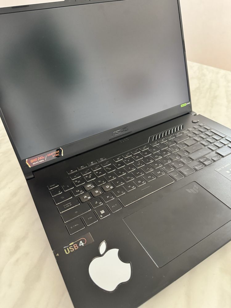 Продам ігровий ноутбук ASUS