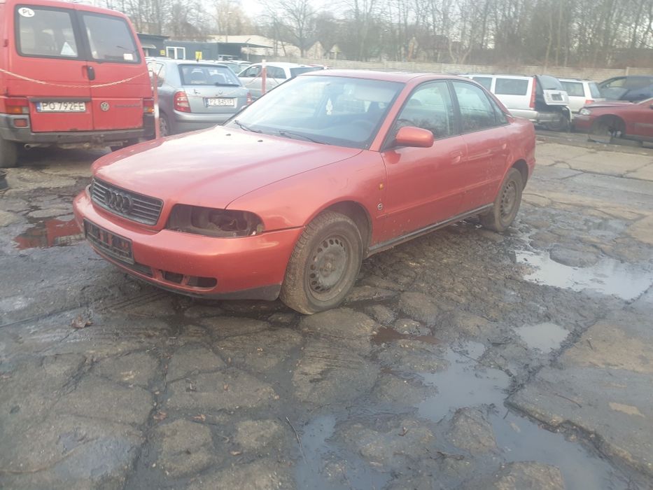 32 Audi a4 b5 1.9tdi 66kw 90km 1995r kompletny przód maska zderzak lam