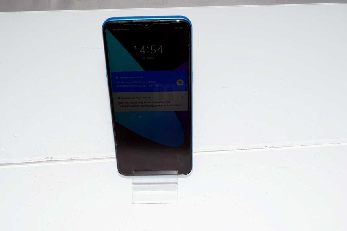 Realme C3 / 3/64gb / Eko Komis