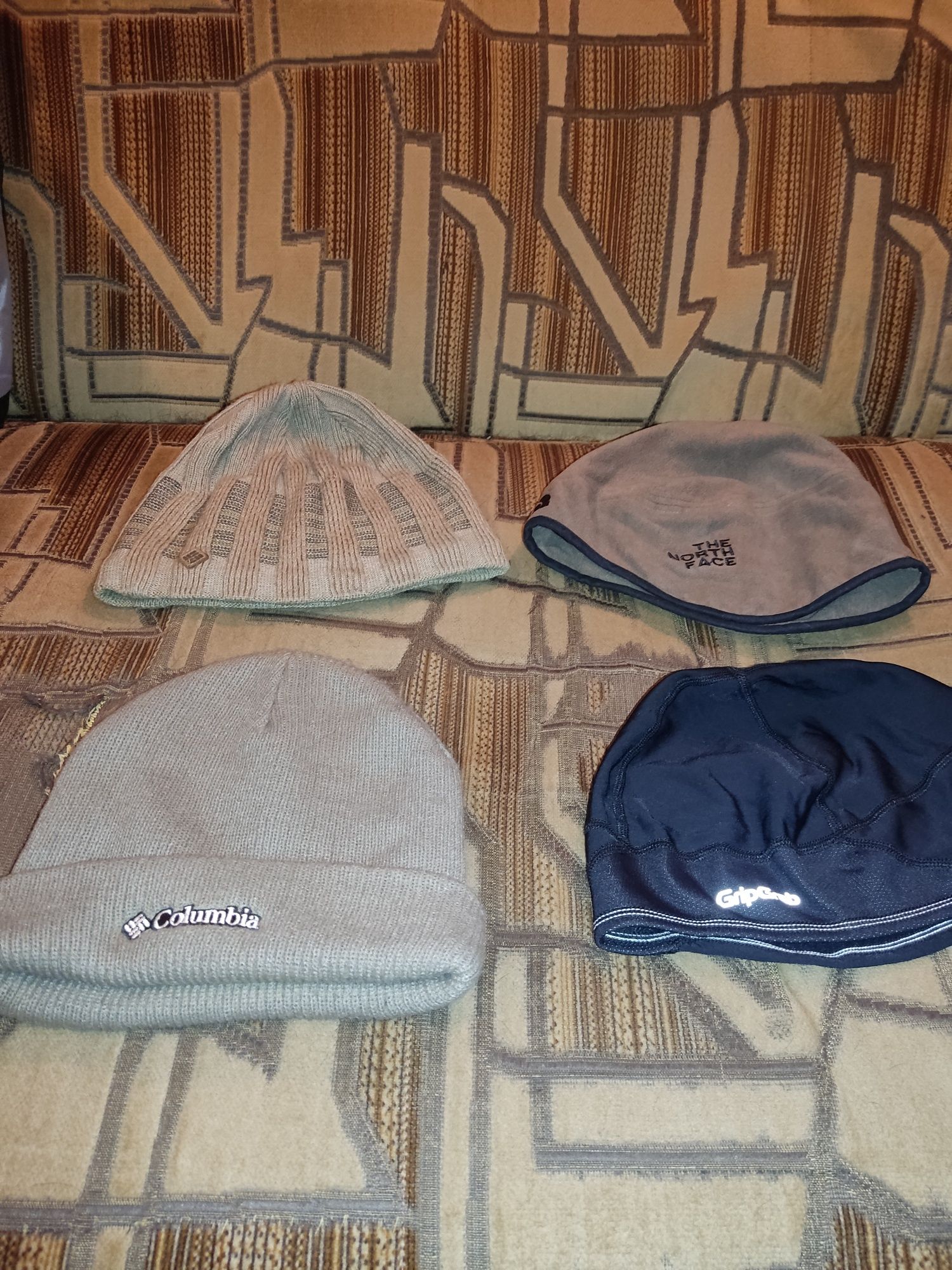Продаются шапки и лыжные подшлемники Columbia, The north face