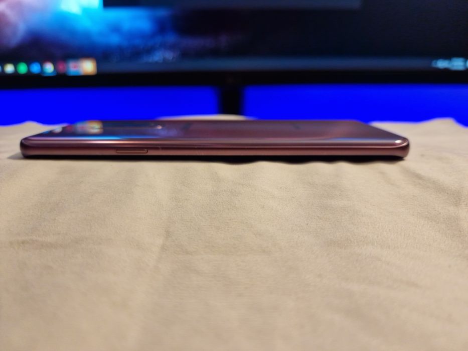 Samsung Galaxy S9 Plus 64GB – Bom estado geral