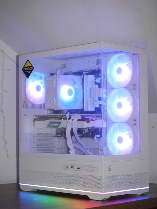 Komputer gamingowy – Ryzen 5 / RTX / 16GB / Biały zestaw ARGB