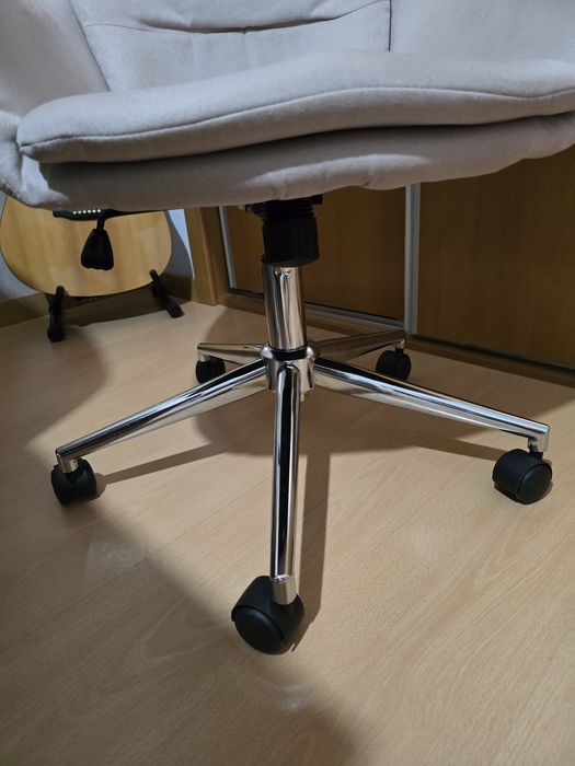 Cadeira Escritorio Bege Tecido