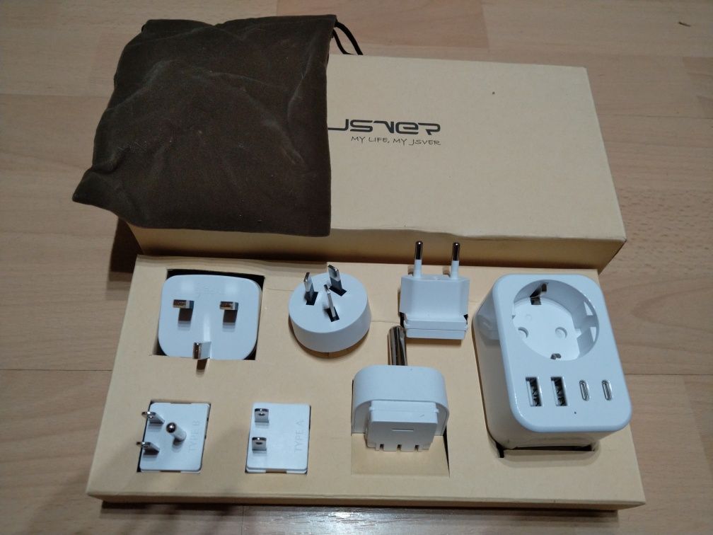 JSVER Międzynarodowy Adapter Podróżny z Wtyczką USB C, Adapter Gniazda