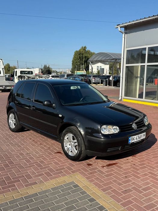 Volkswagen Golf 4