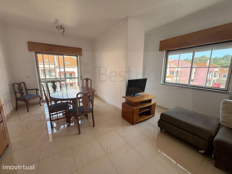 T3+1 Barcarena ( duplex ) com 3 wcs