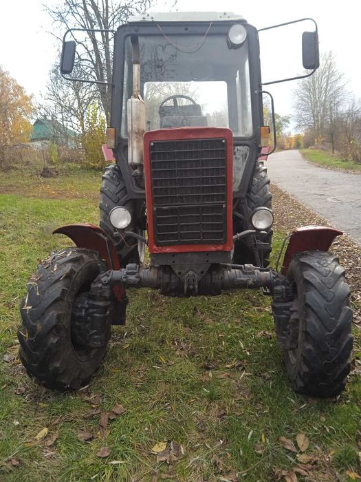 Трактором мтз-82 (без документів)