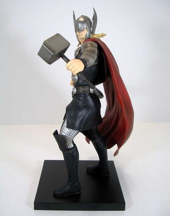 Thor (Figure/Statue)