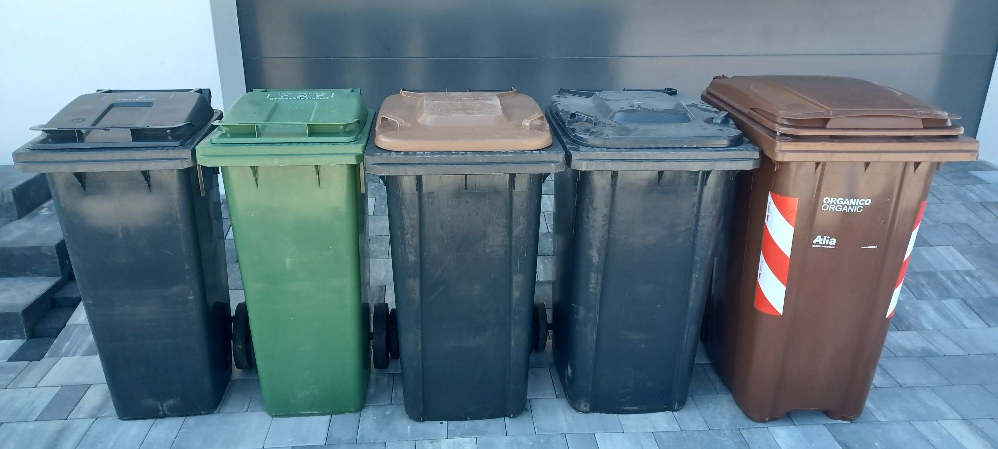Kosze na śmieci pojemnik na odpady 240l kosz śmietnik
