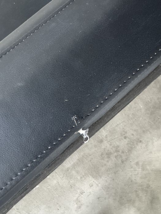 Чорний диван Одеса самовивіз