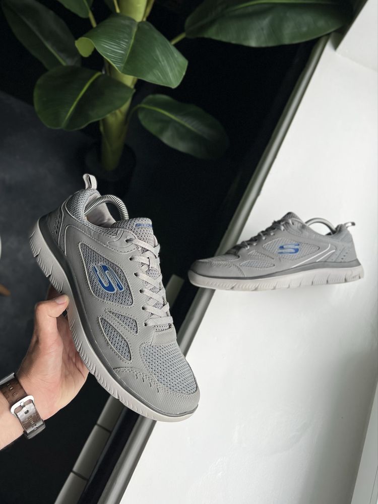 Оригінал! Чоловічі кросівки Skechers 42 розмір (27 см устілка)