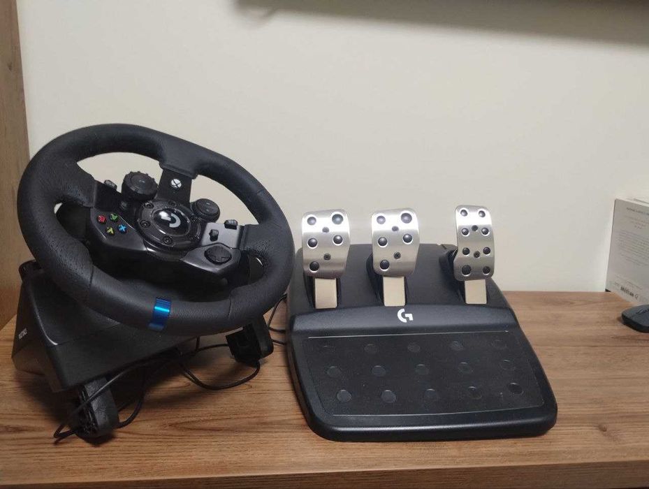 Руль Logitech  G923 + КПП стан як новий