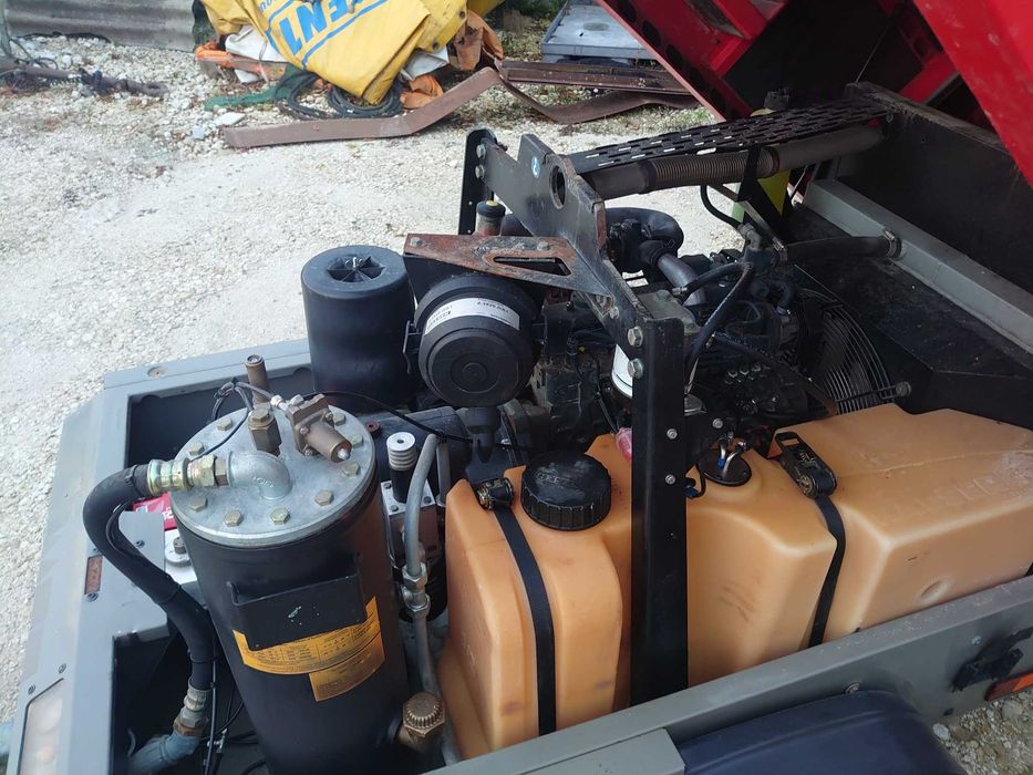 Компресор, Компрессор KAESER M43