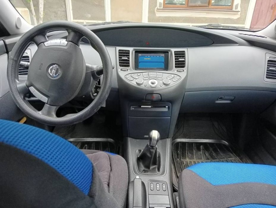 Nissan Primera P12