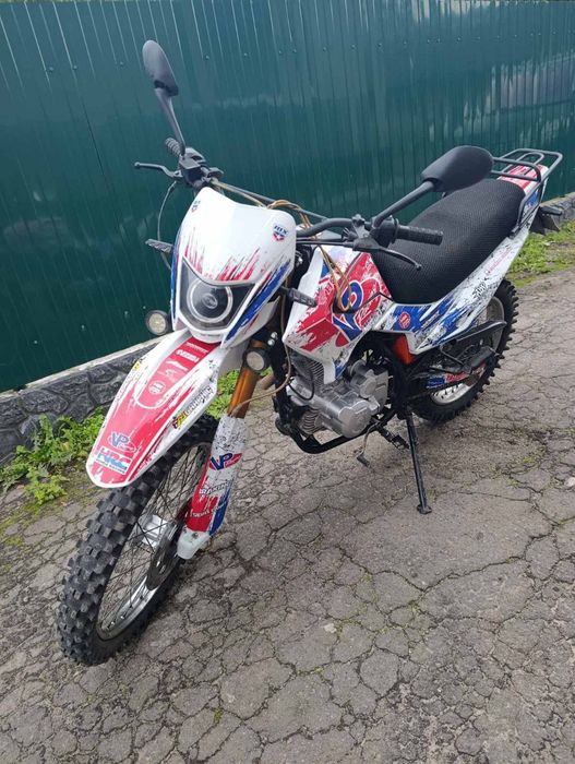 Viper r 200 кубів на ходу сів поїхав