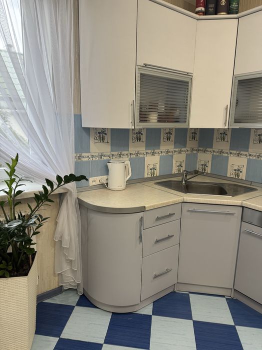 Продам кухню (кухонний гарнітур)