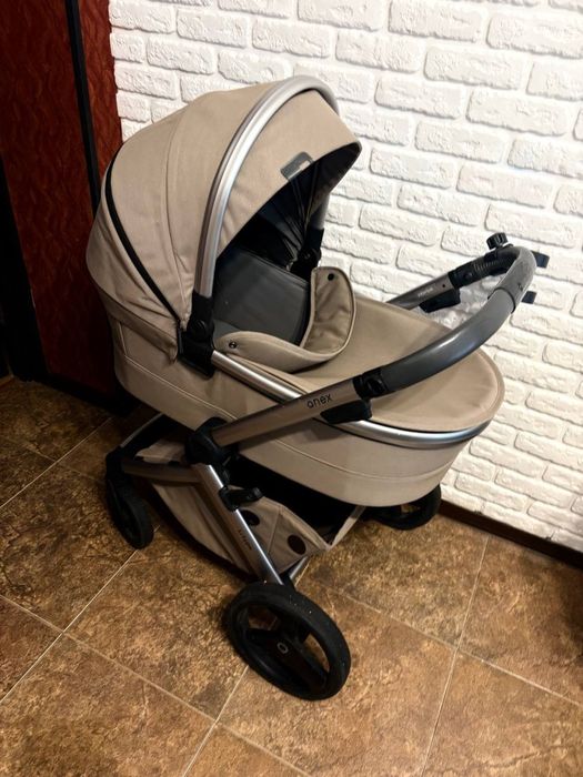 Продаж дитячої коляски Anex l/type в гарному стані