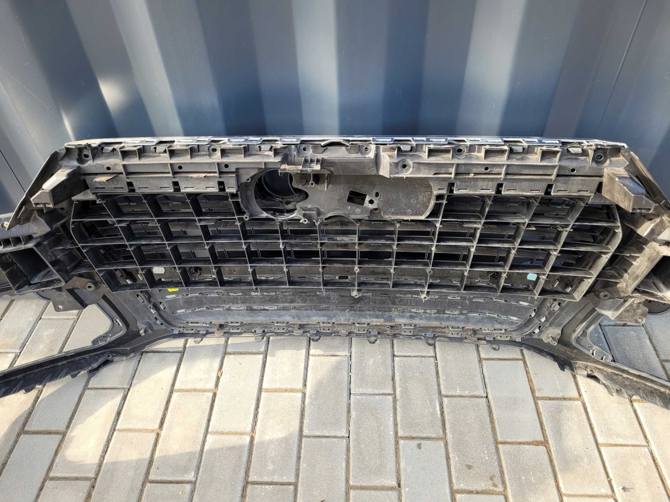 Бампер передній на Audi Q7 4m 2 покоління 2015-2020 рік